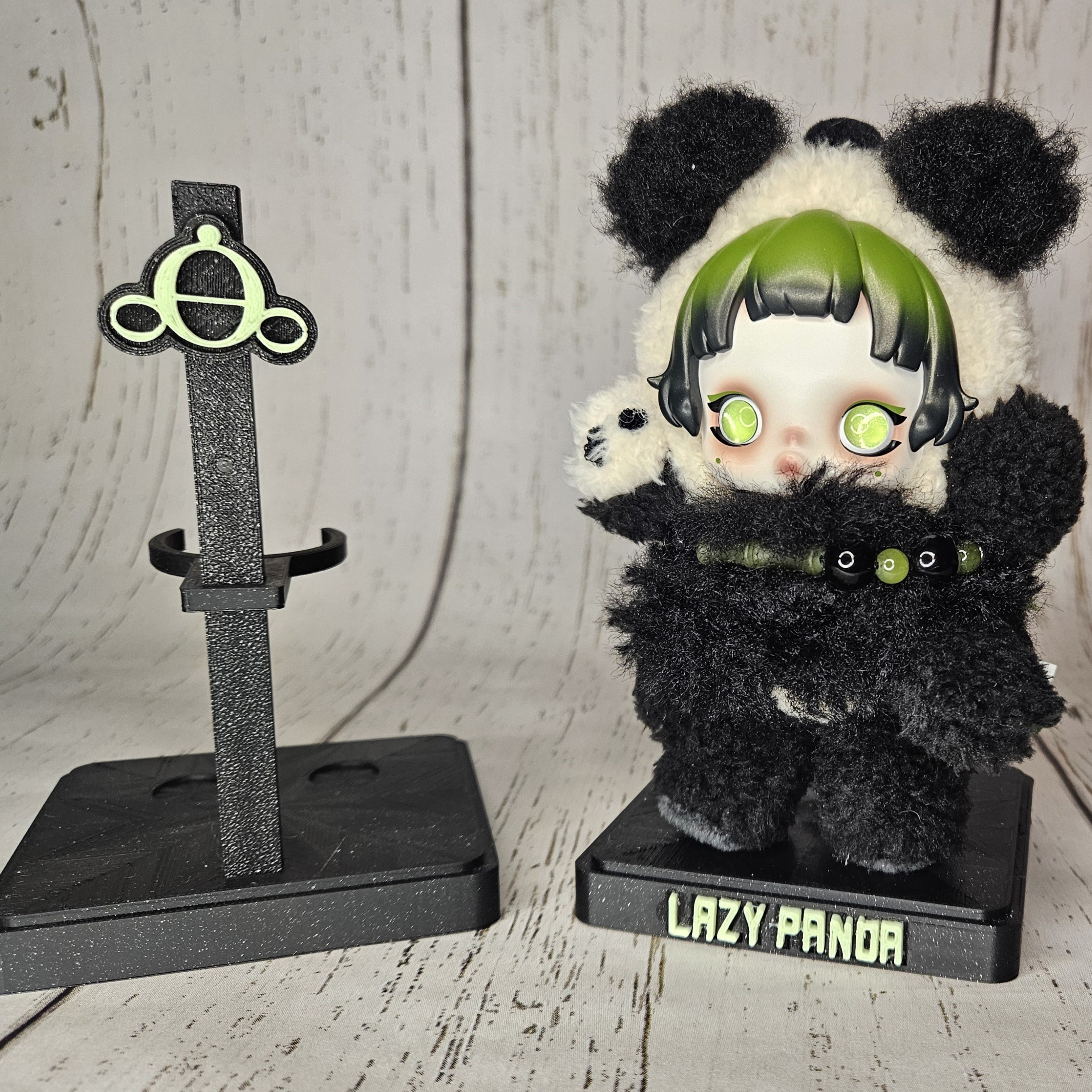 Special Edition Skullpanda Stands