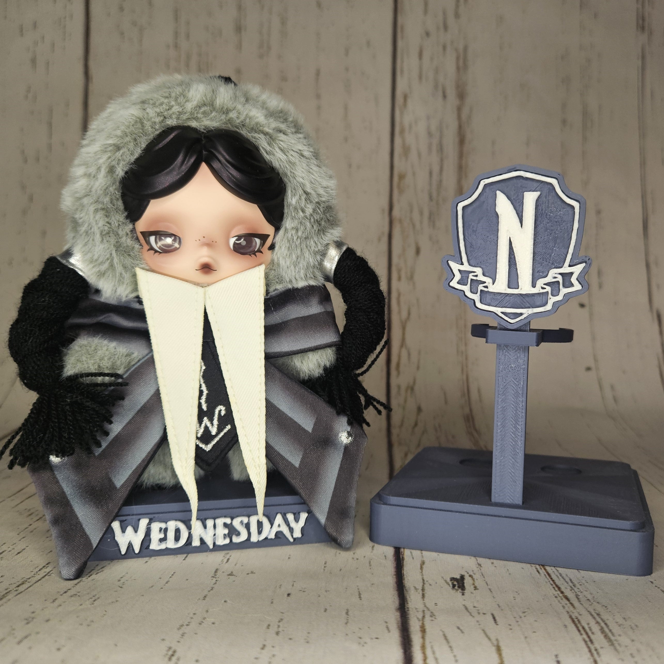 Special Edition Skullpanda Stands
