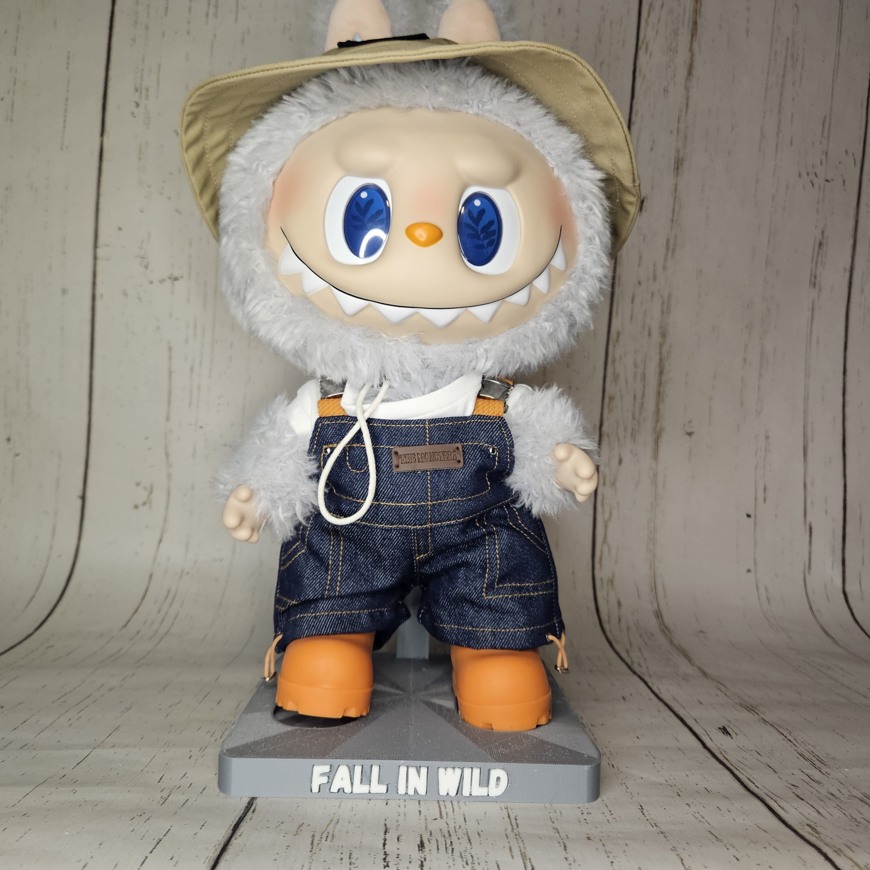 Medium (38cm) Labubu Stands