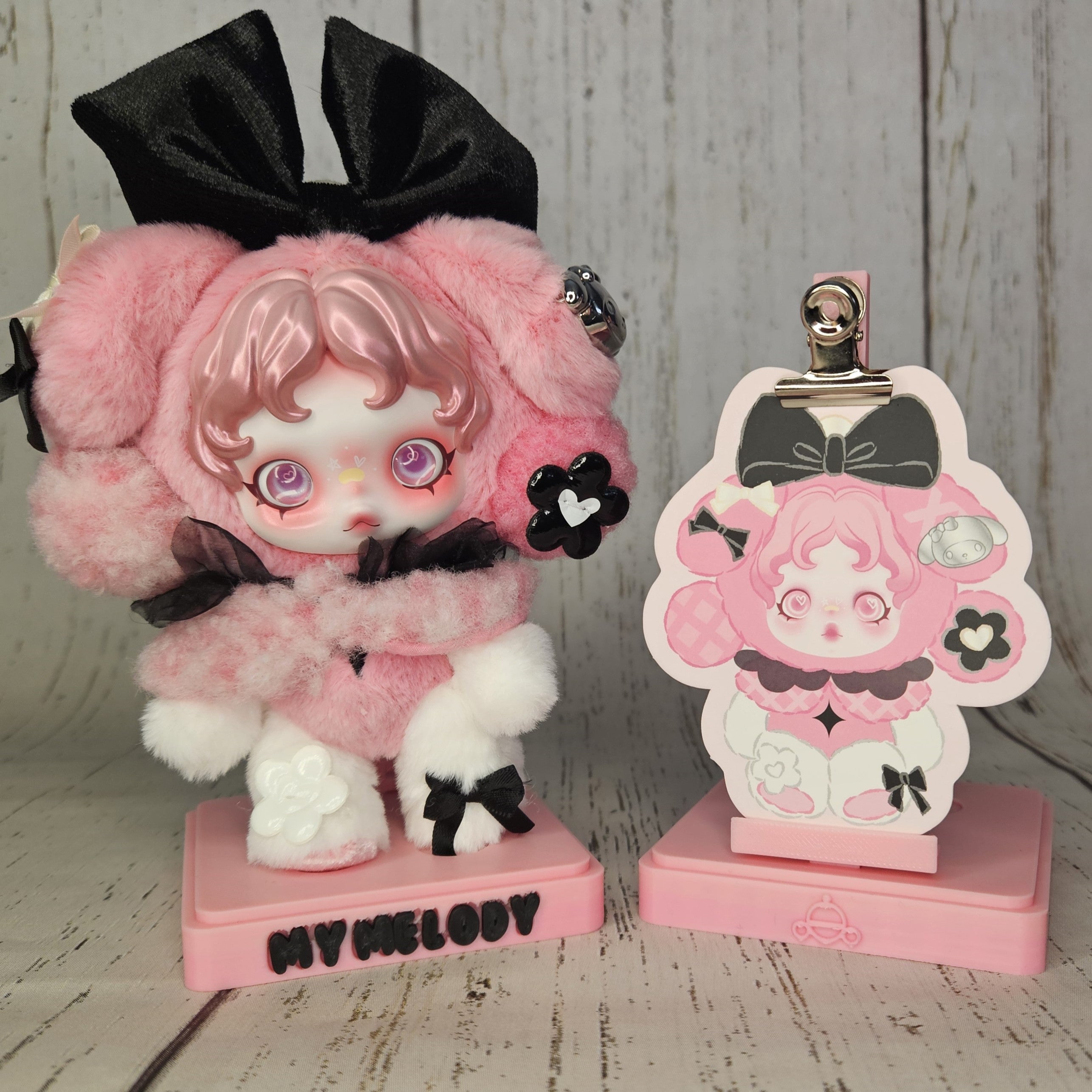 Special Edition Skullpanda Stands