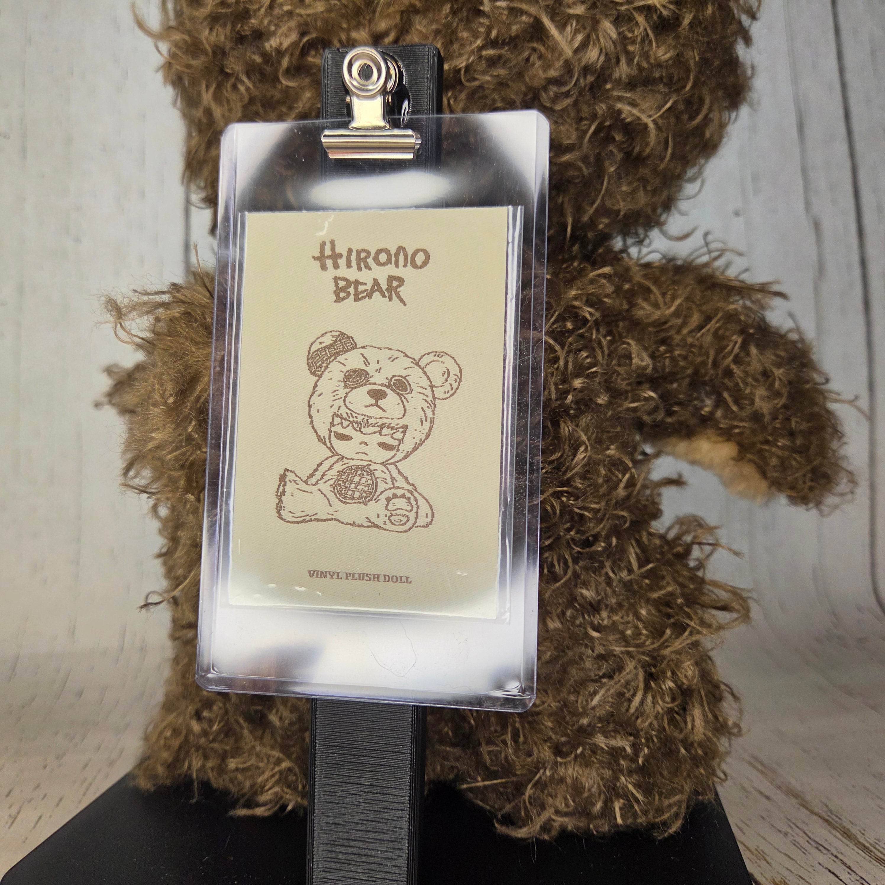 Hirono Bear (38cm) Stand