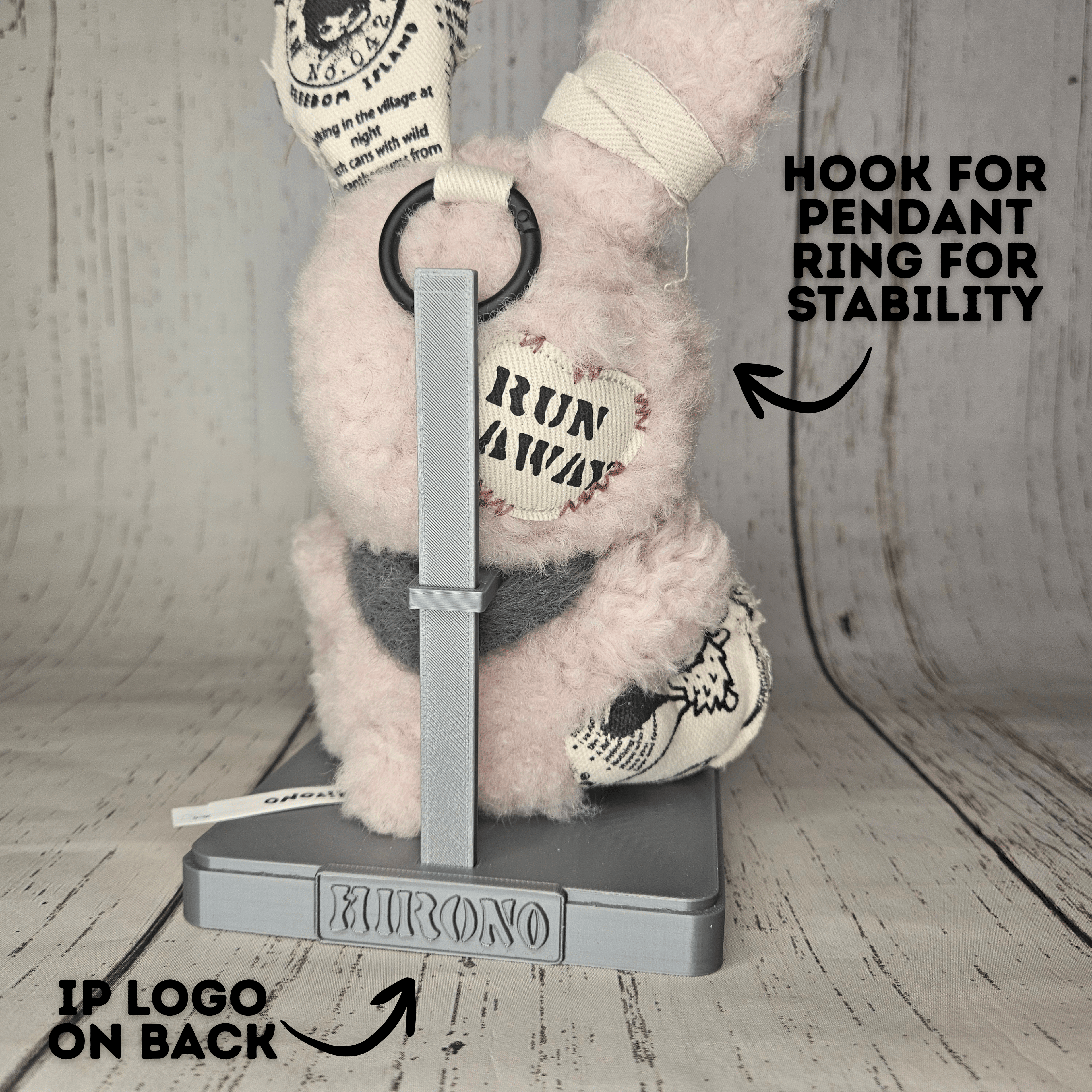 Hirono Little Hare Stands