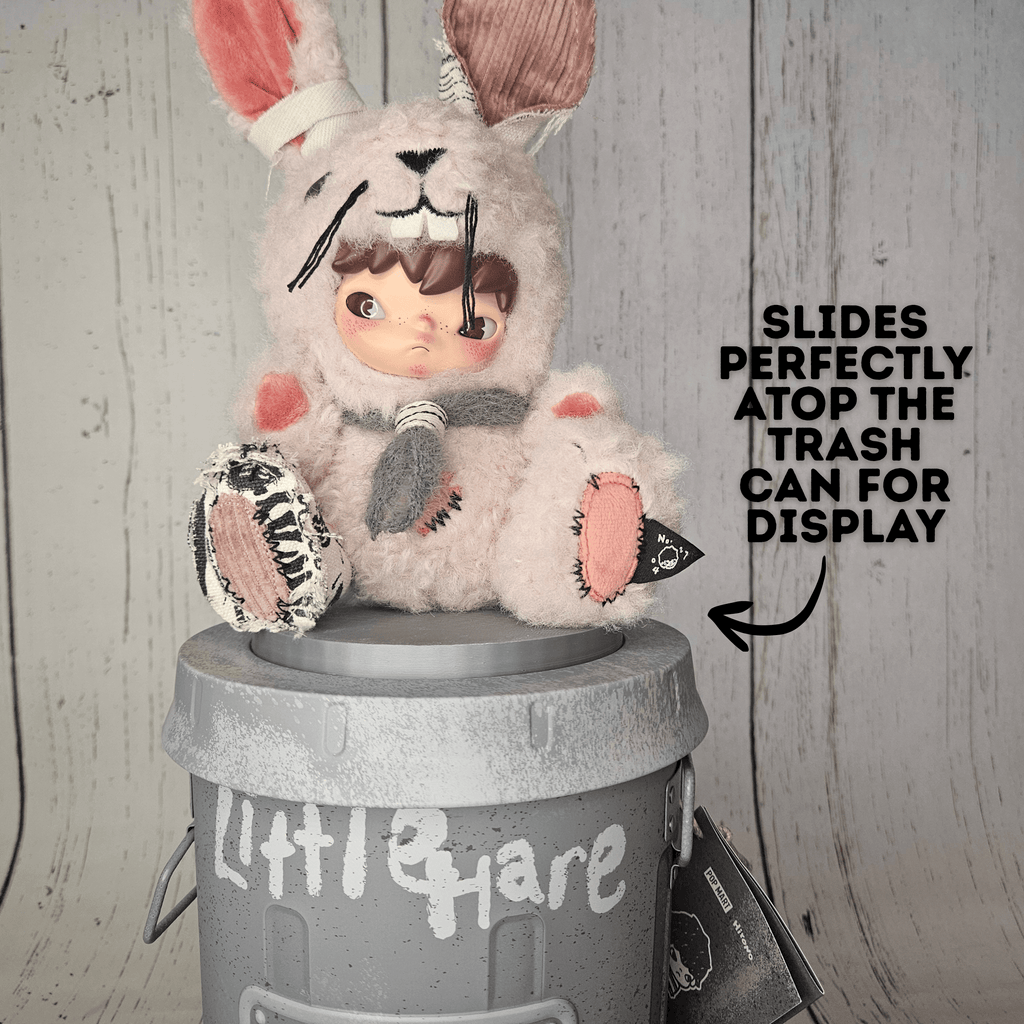 Hirono Little Hare Stands