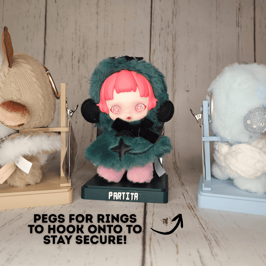 Winter Symphony Skullpanda Stands